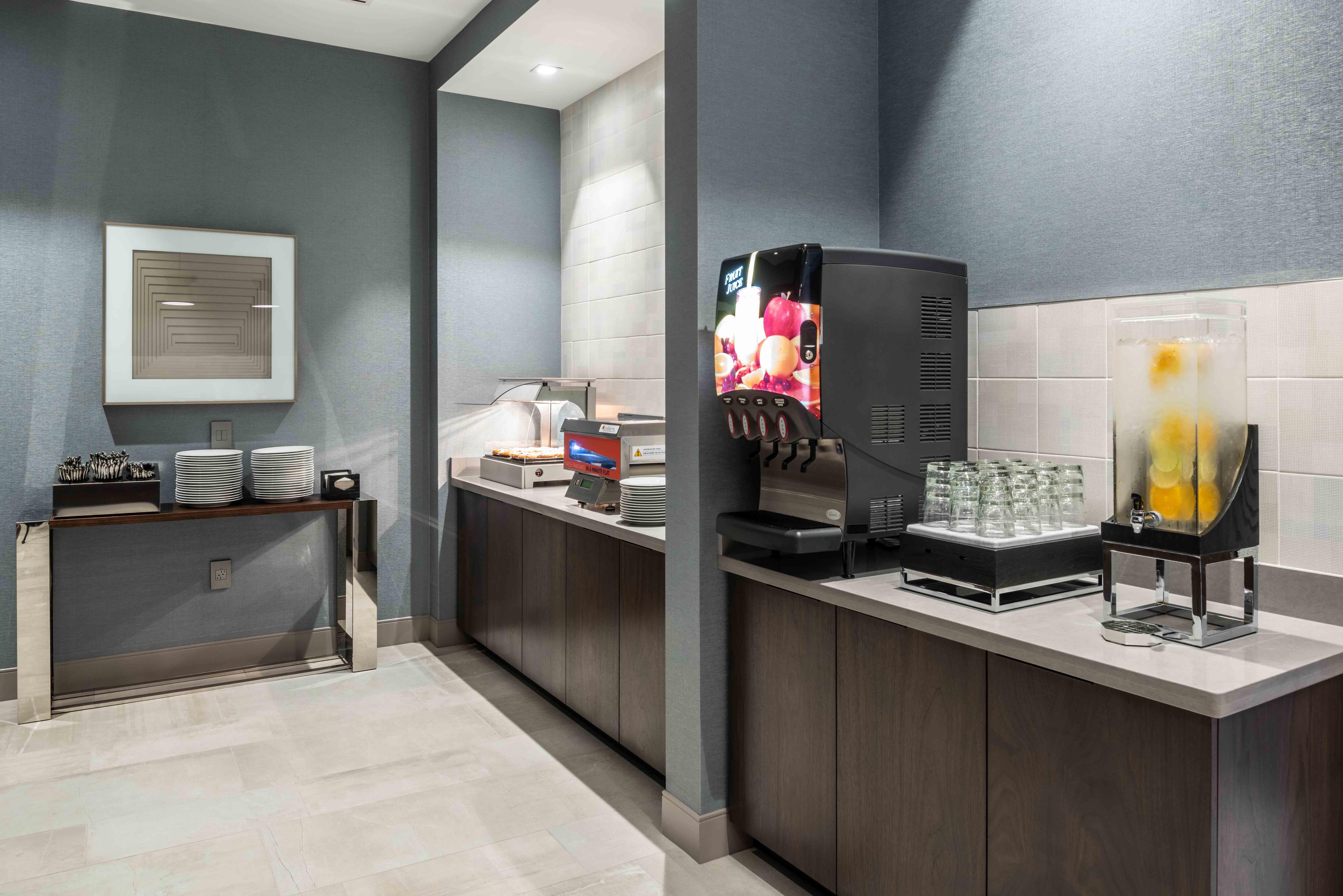 Holiday Inn Express - Boston South - Quincy By Ihg Exterior photo